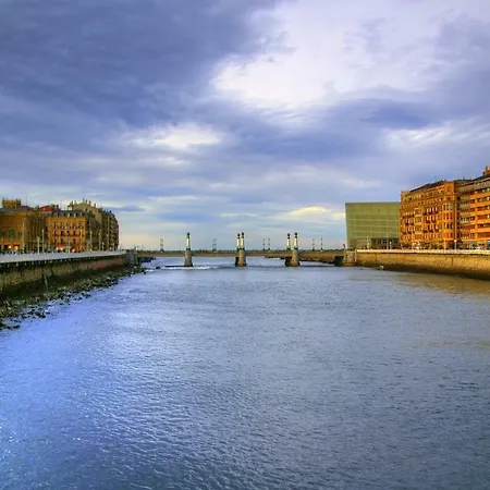 Romantico Wifi Free Parking Area Апартаменти