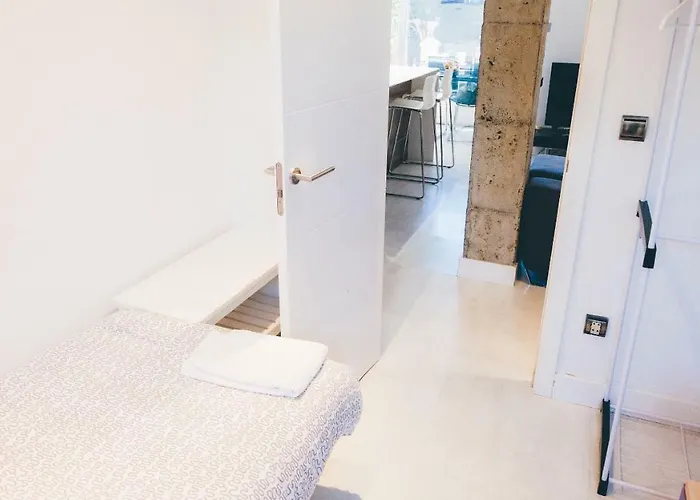 Romantico Wifi Free Parking Area Apartment San Sebastian